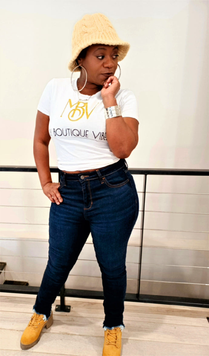 High Rise Hi-Lo Hem Crop Skinny Jeans: Embracing Modern Femininity for Chic Fashion and Everyday Elegance